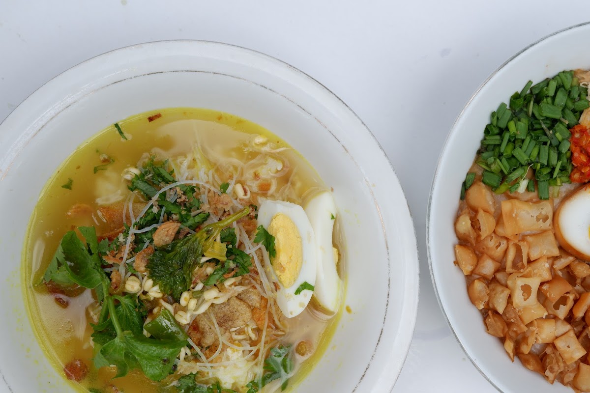 Bursopuri Bubur Ayam Anugerah - Taman Vancouver Photo 8