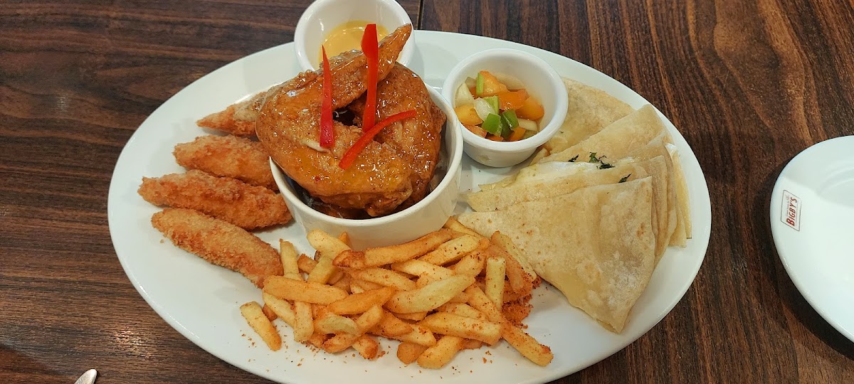 Bigby's SM City Iloilo Photo 8