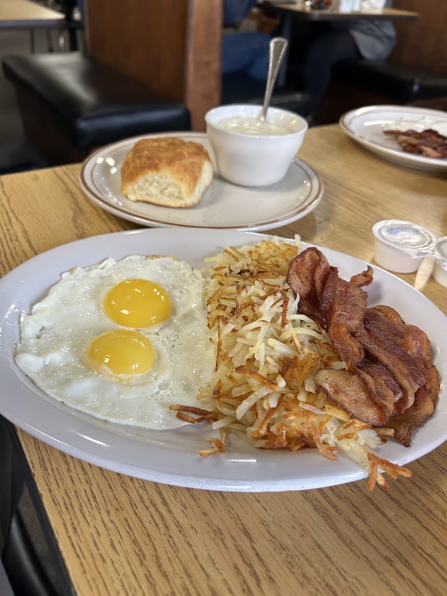 Crossroads Diner Photo 2