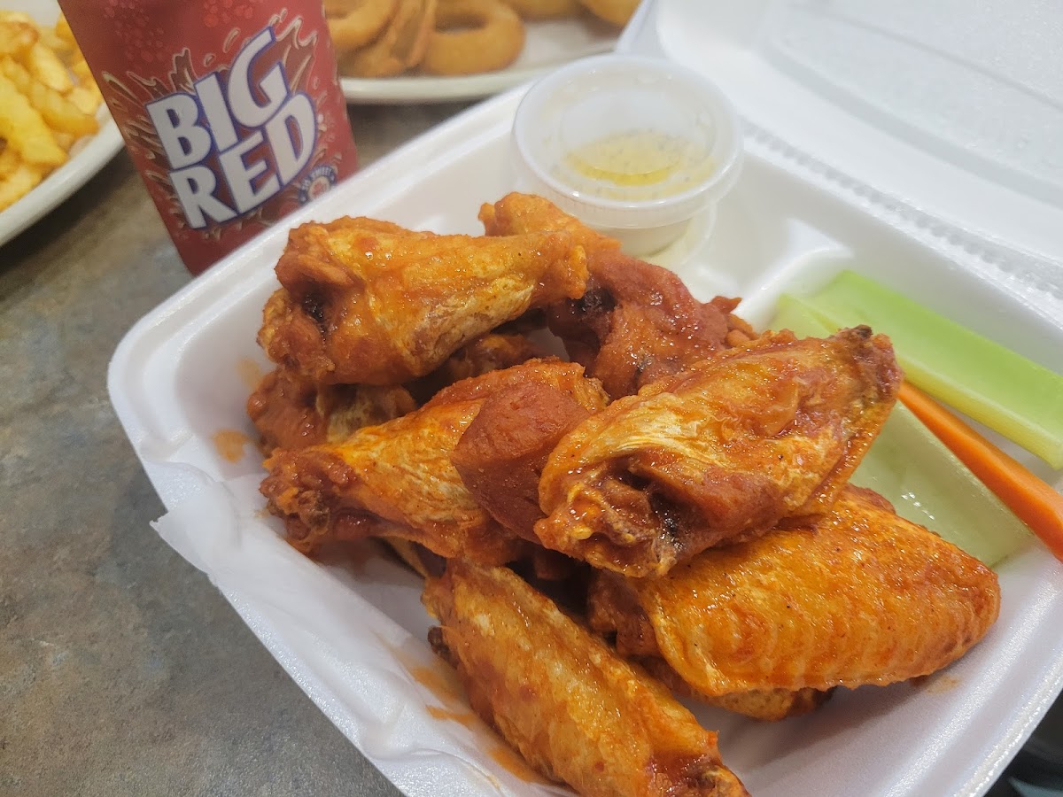 Shady Grove Wings (Sunrise Buffalo wing & Deli) Photo 7
