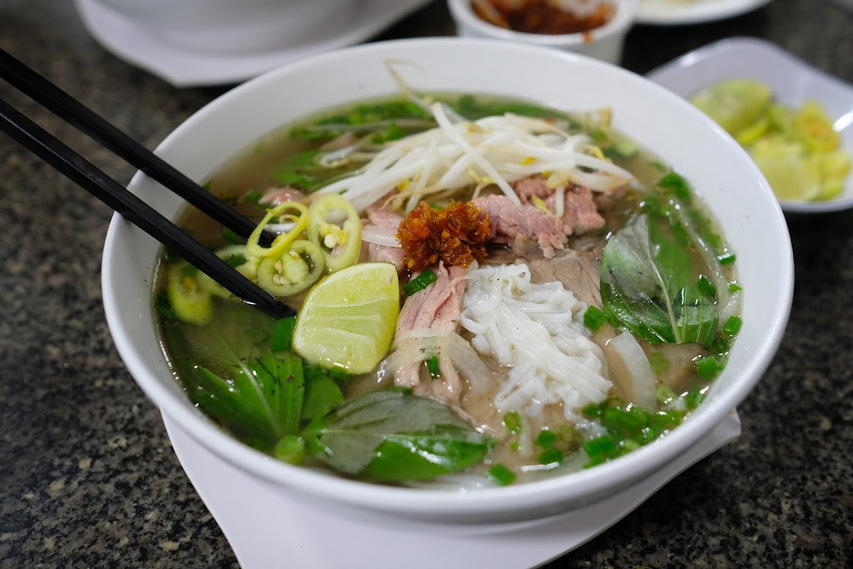 Saigon Square Restaurant Photo 5