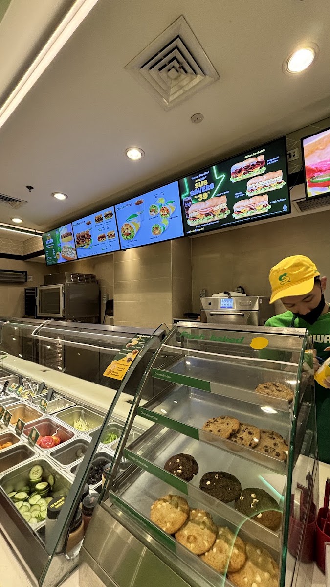 Subway PIM 3 Photo 4