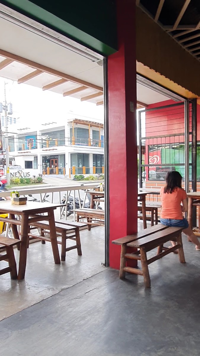 B.Bu.Q Barbecue Haus Photo 2