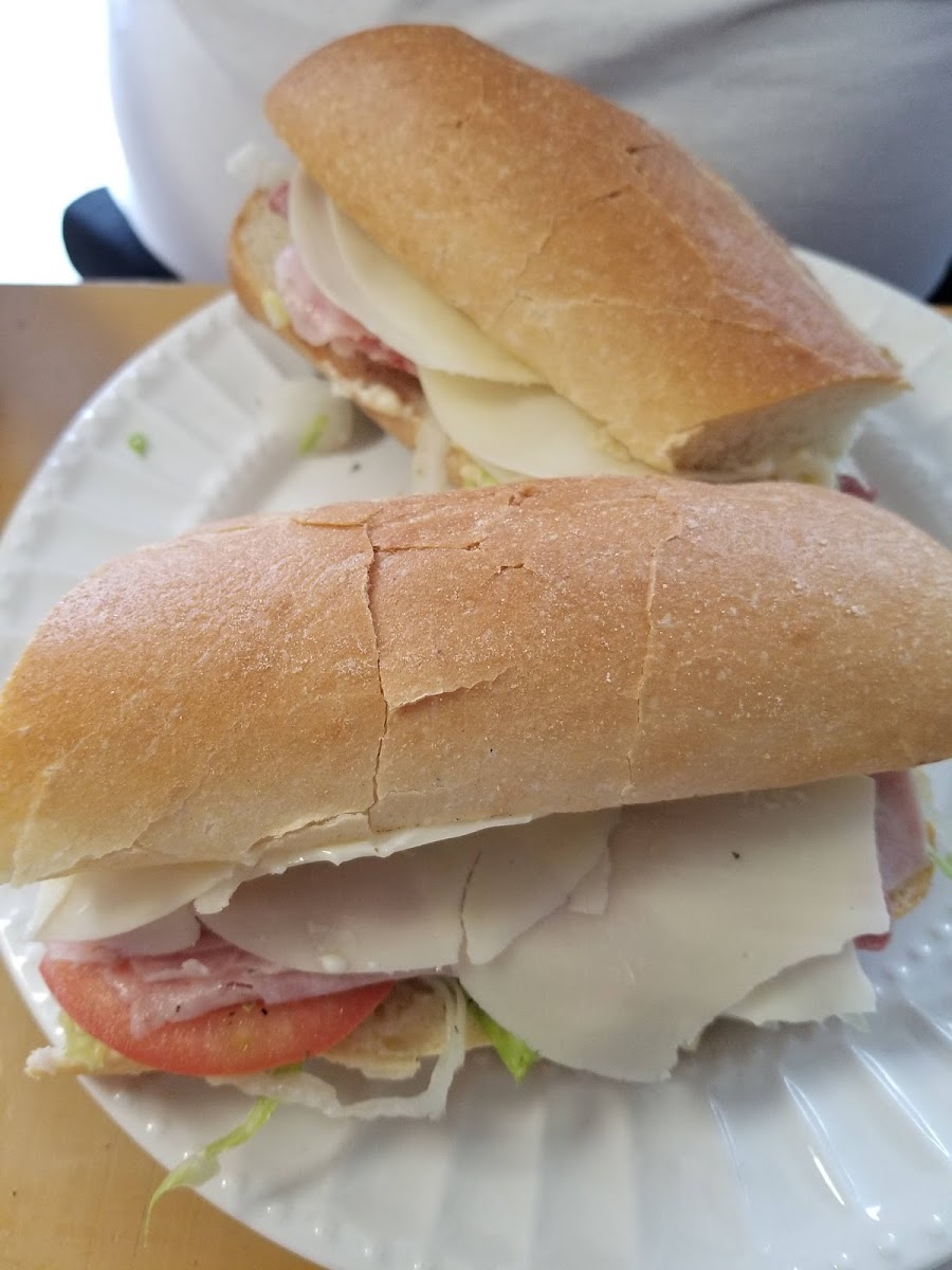 Dantes Pizza & Restaurant Photo 8