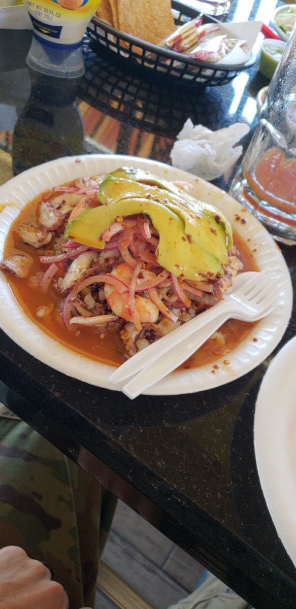 Mariscos 'La Cazuela' Photo 10