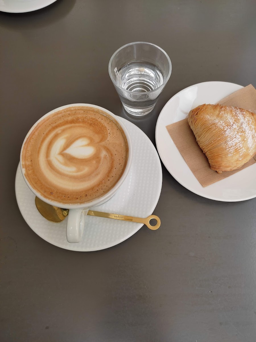 Flagship Store Lavazza - Milano Photo 8