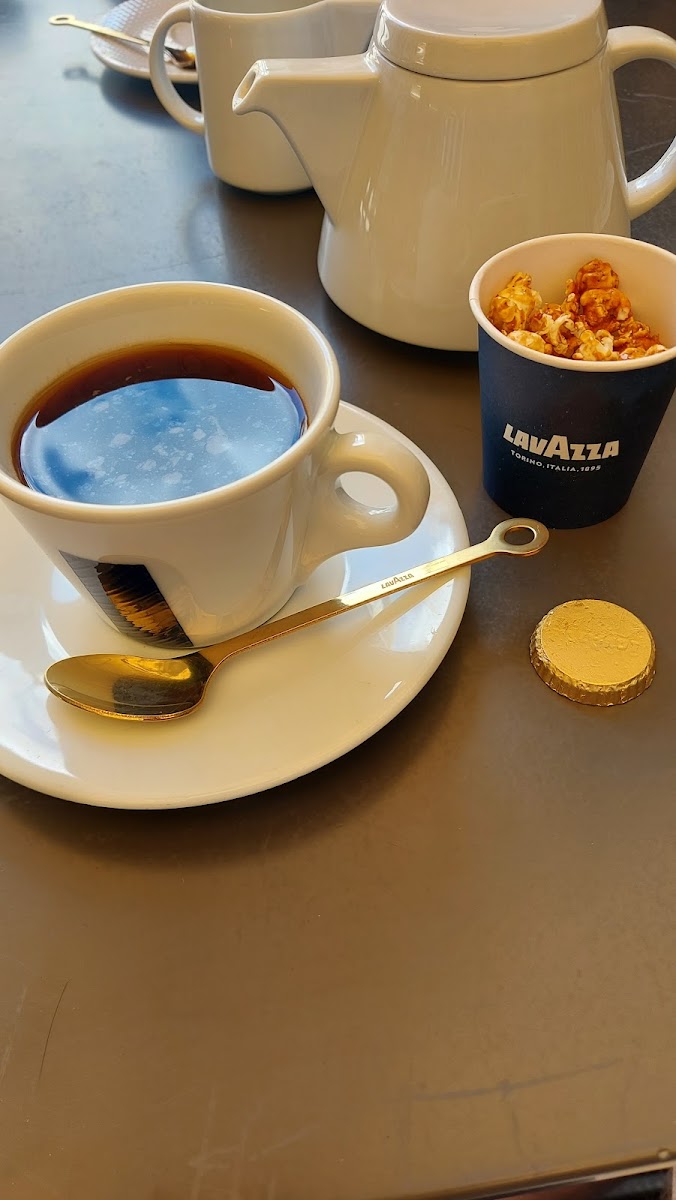 Flagship Store Lavazza - Milano Photo 9
