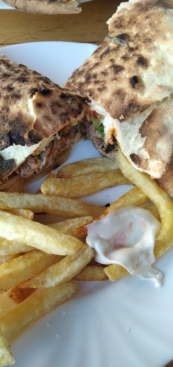 Pizzeria Ezzeddine Photo 6