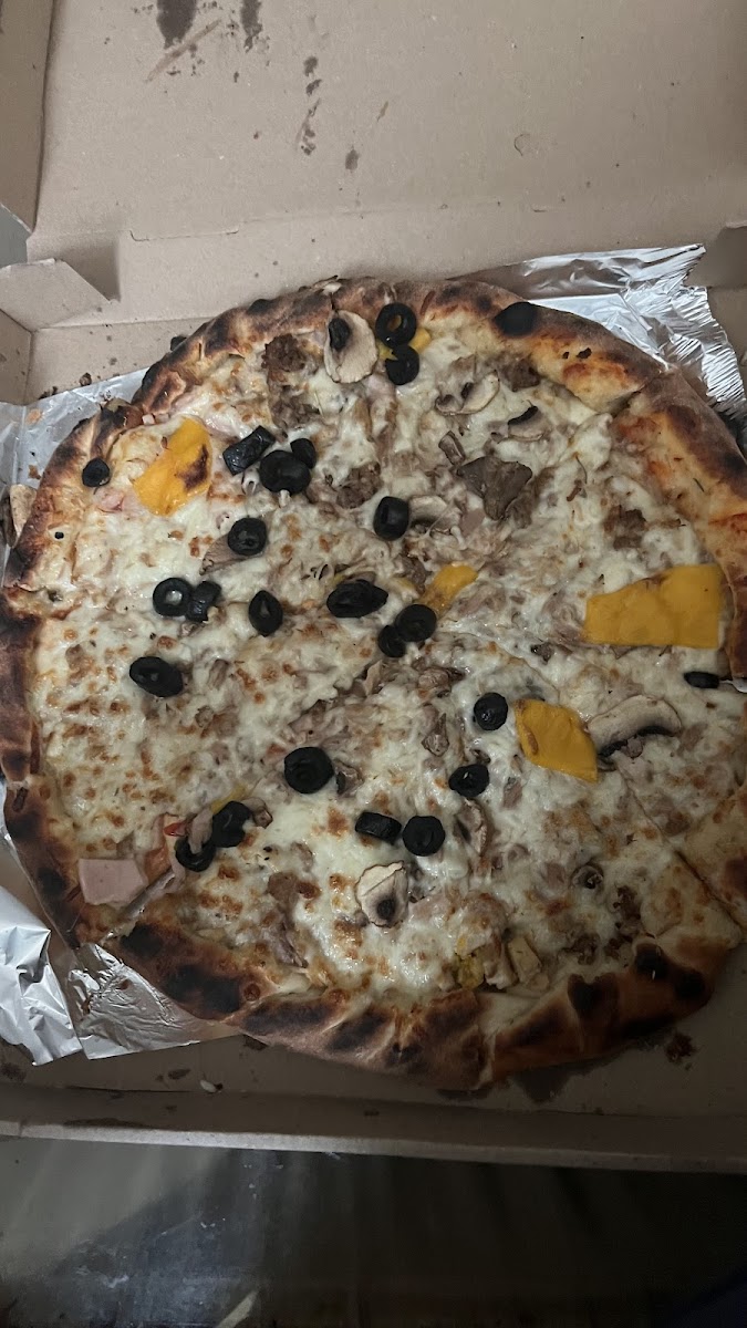 Pizzeria Ezzeddine Photo 7