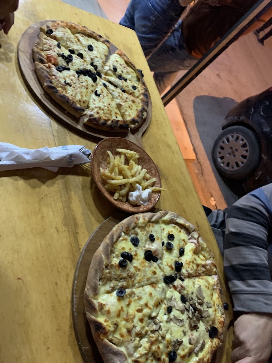 Pizzeria Ezzeddine Photo 8