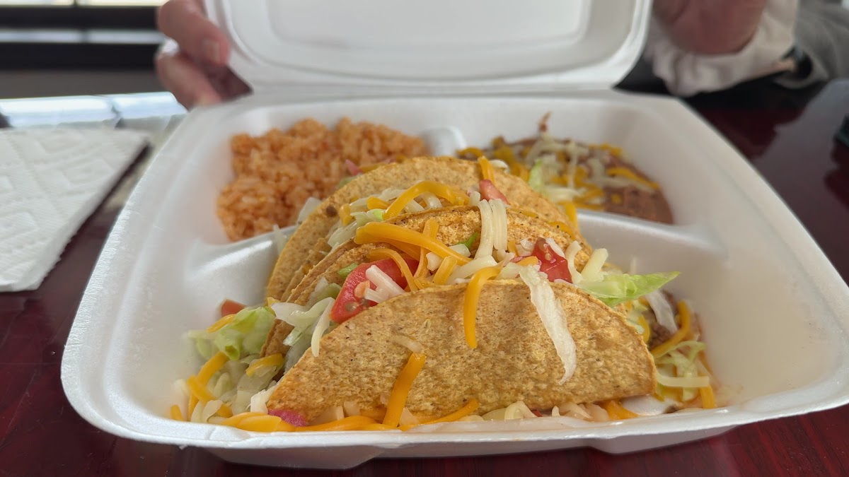 SPRINGS TEX MEX Photo 9