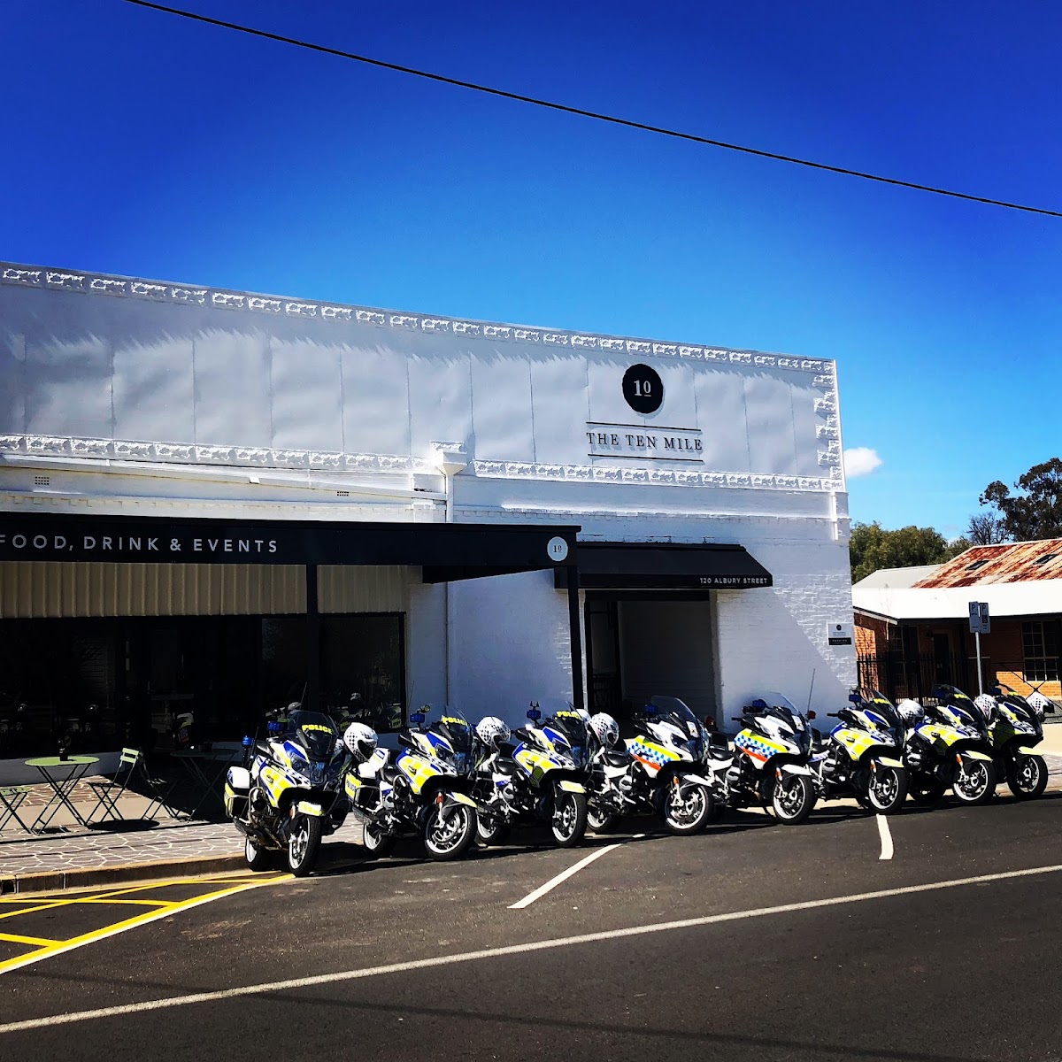 The Ten Mile Eatery & Store Photo 4