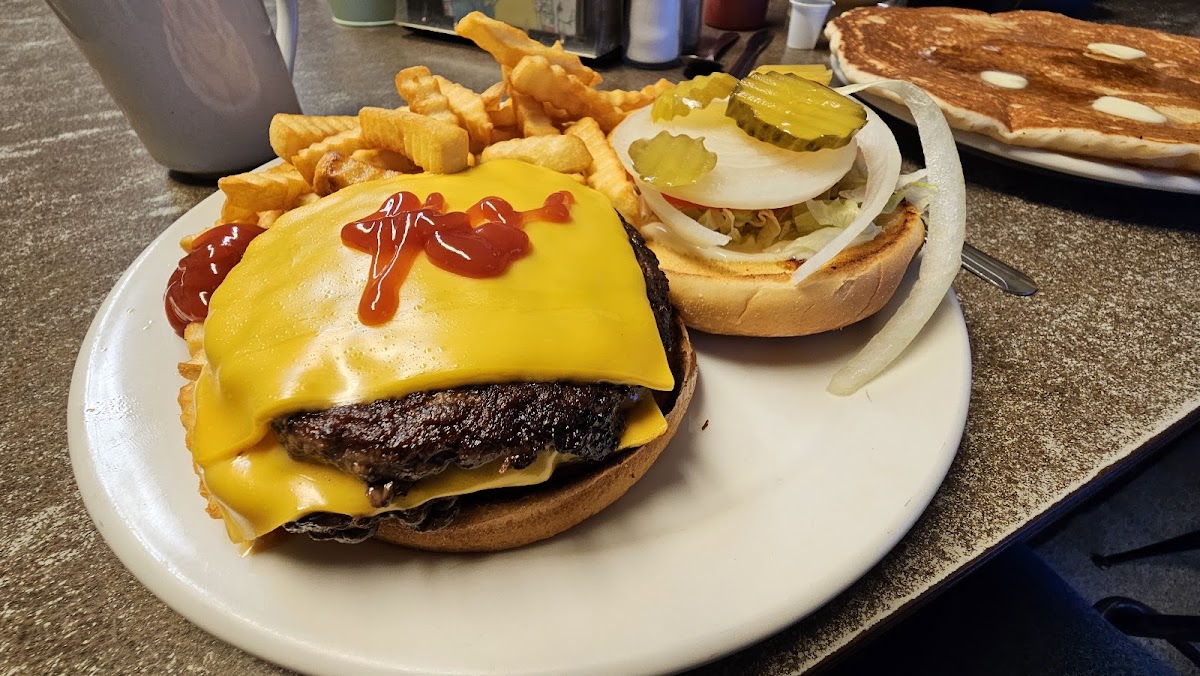 Junction Diner Photo 2