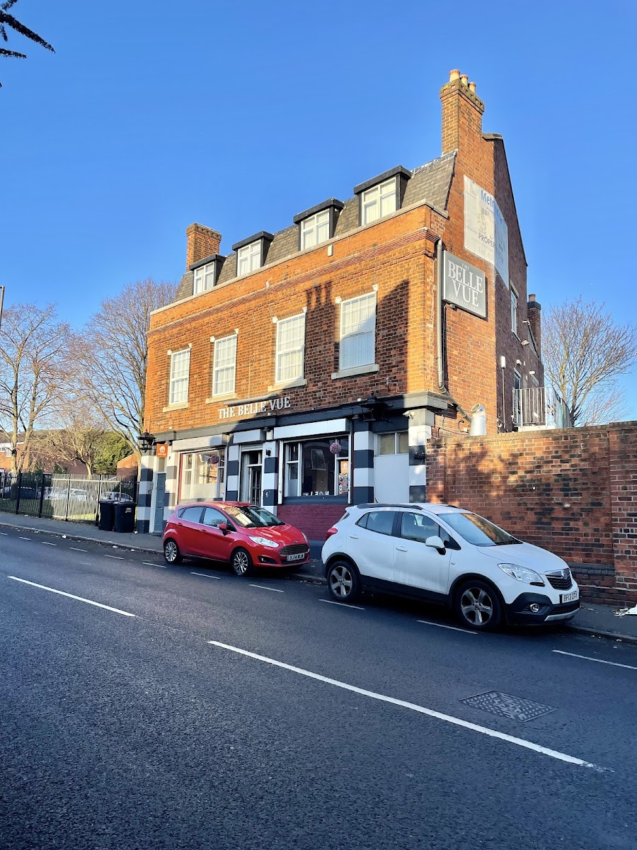 The Belle Vue Cafe Bar Grill Photo 3