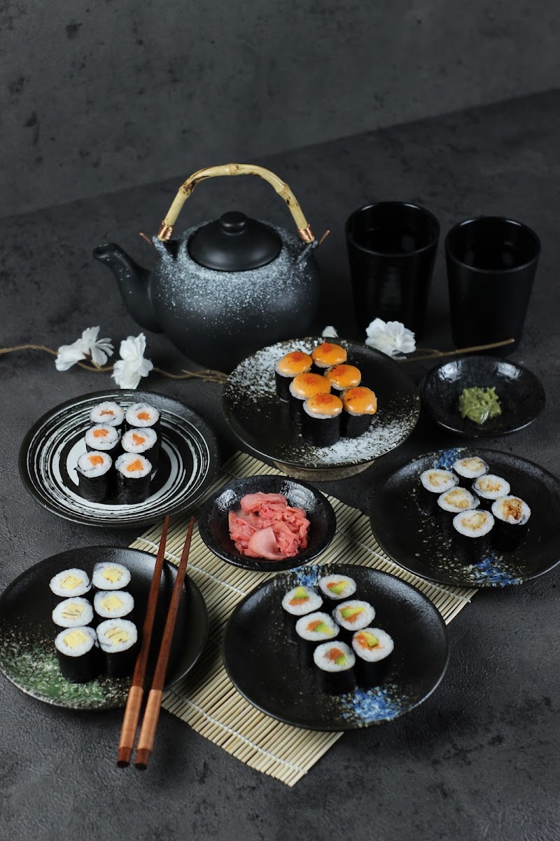 Oishi Sushi & Coffee Photo 3