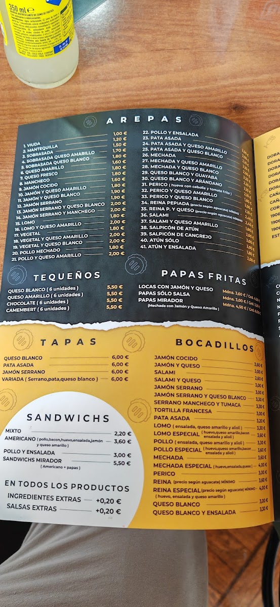 Arepera Cafetería El Mirador Photo Menu 4
