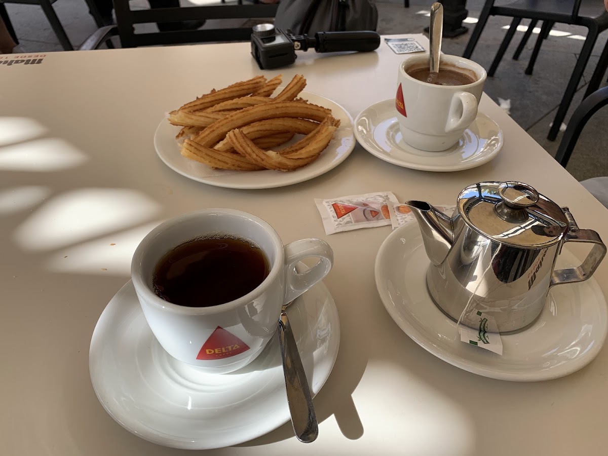 Café Bar Costa Photo 3