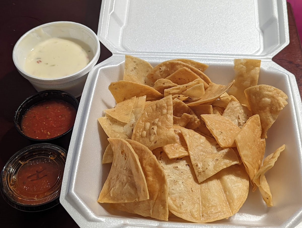 Carlos' Kitchen & Cater Photo 8