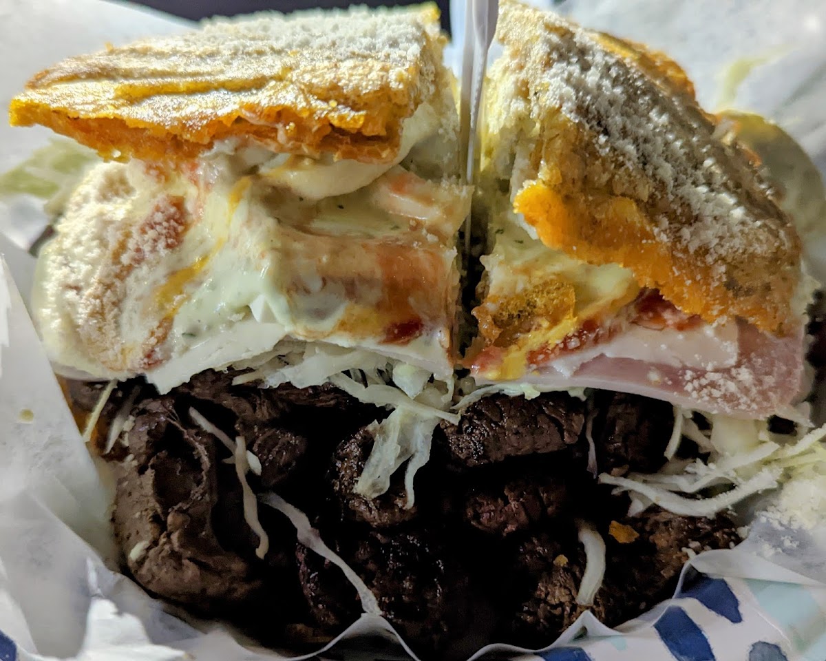 THE RITERO BURGER Photo 8