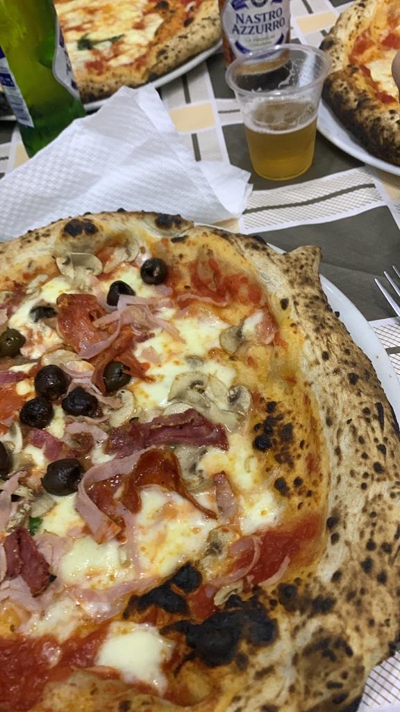 Izzo Pizza Photo 10