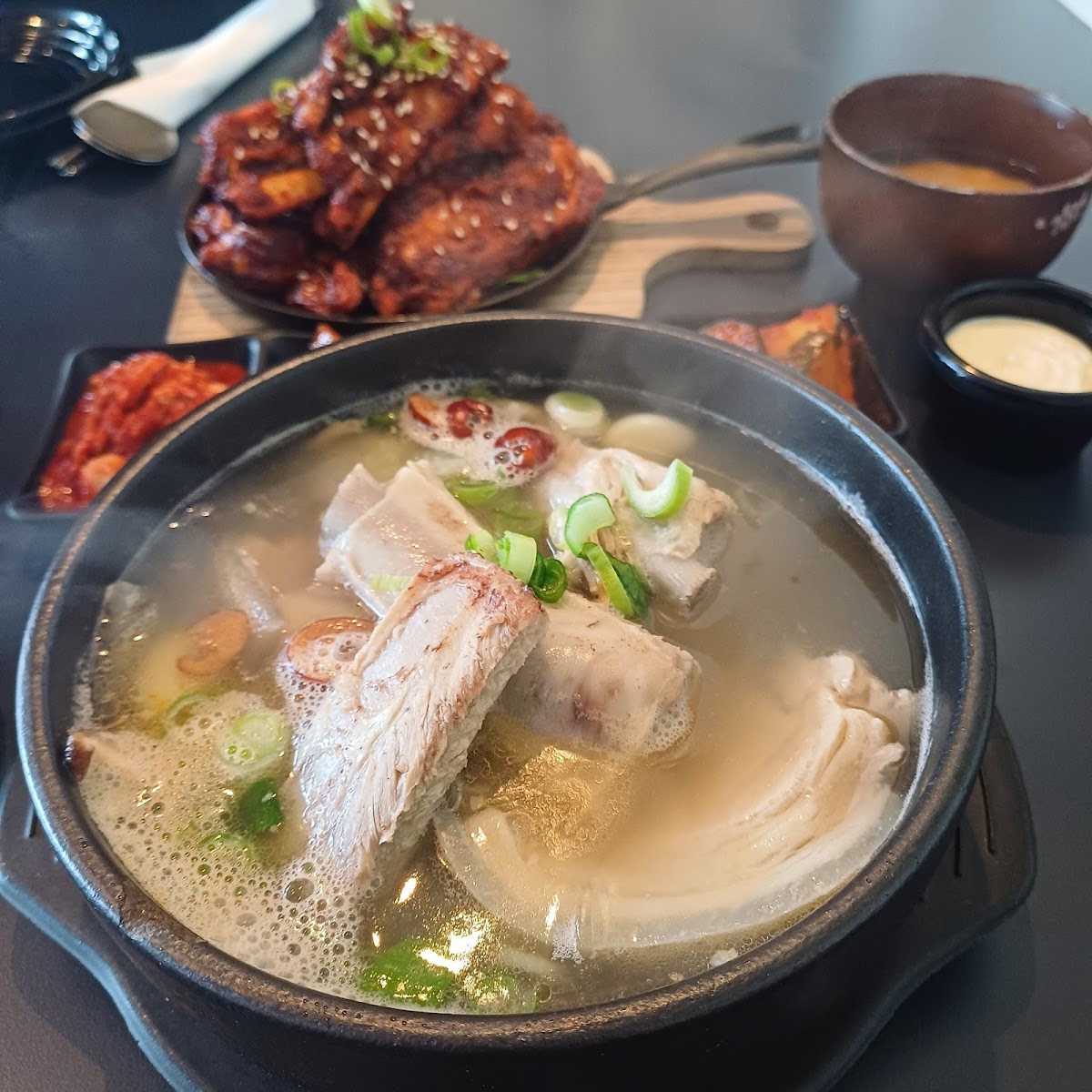 ParkBongSook Restaurant Photo 3