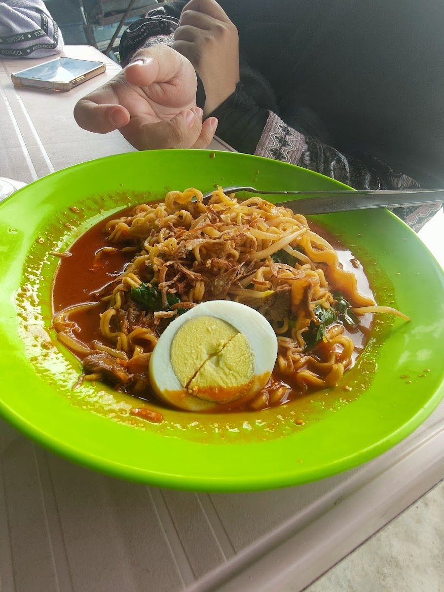 Warung Megi Goreng Viral Mee Goreng Badot Photo 9