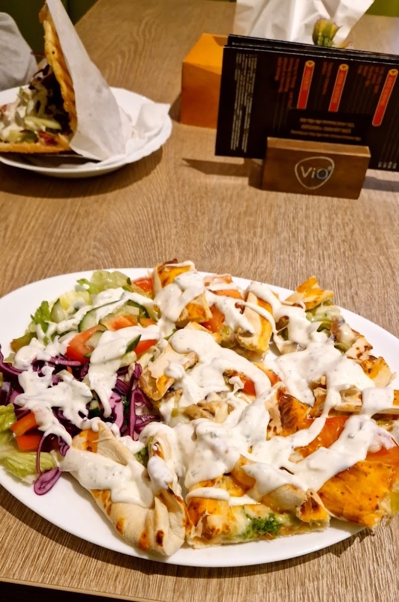 Armer Ali Döner-Pizza Photo 7