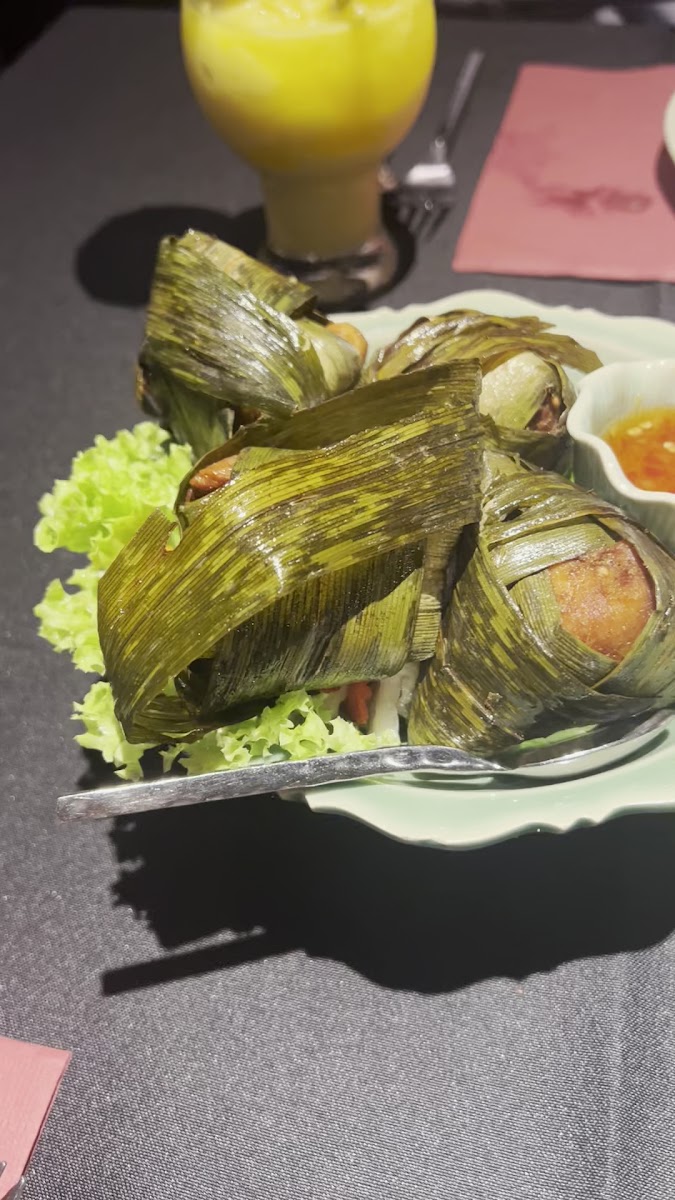 Busaba Heavenly Thai • BSC Photo 2