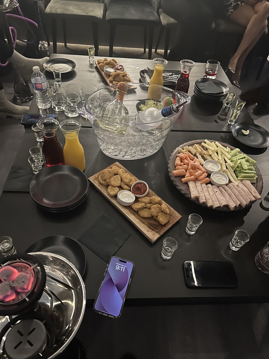 SOL Cafe & Lounge Photo 10
