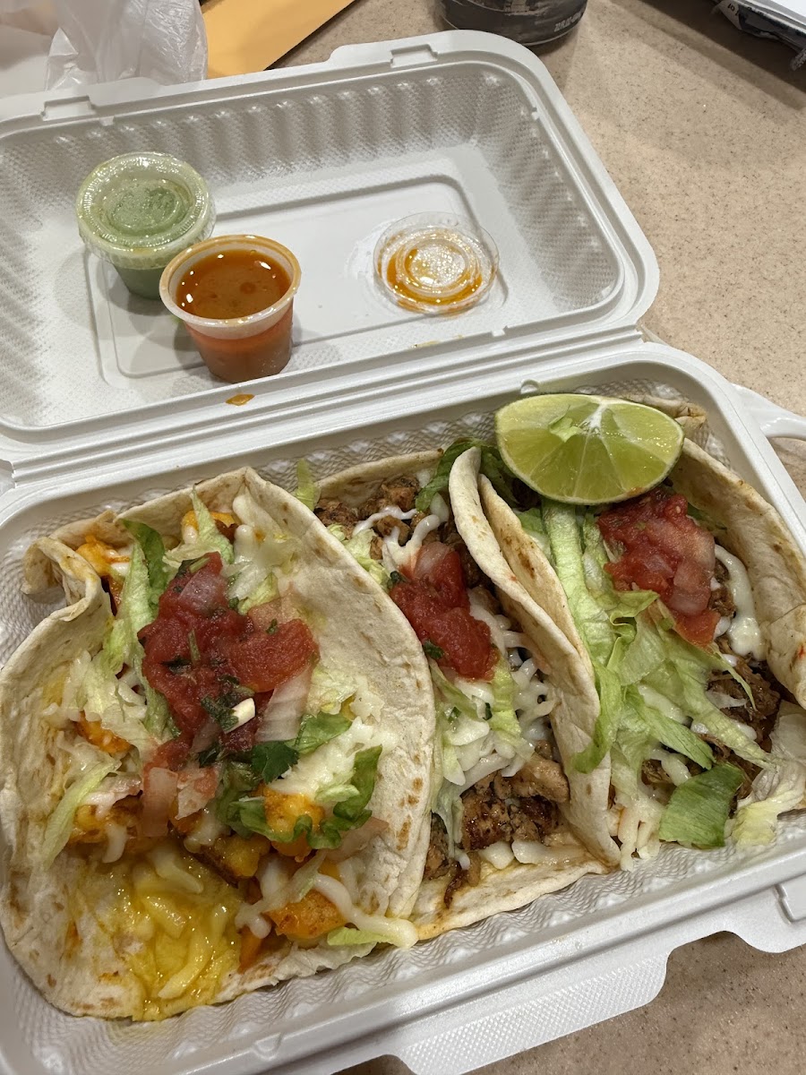 Ashley's Tacos 2 Photo 3