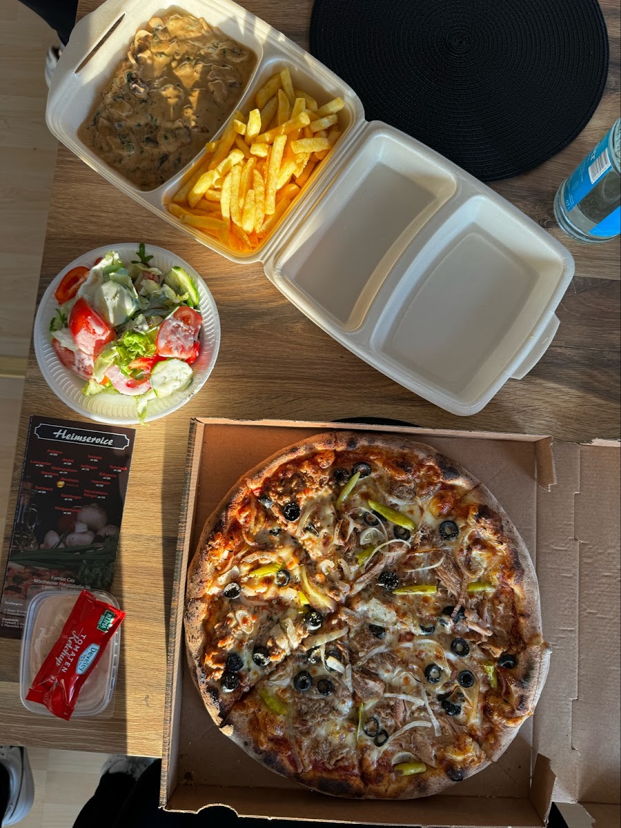 Milan‘s Pizza Photo 5