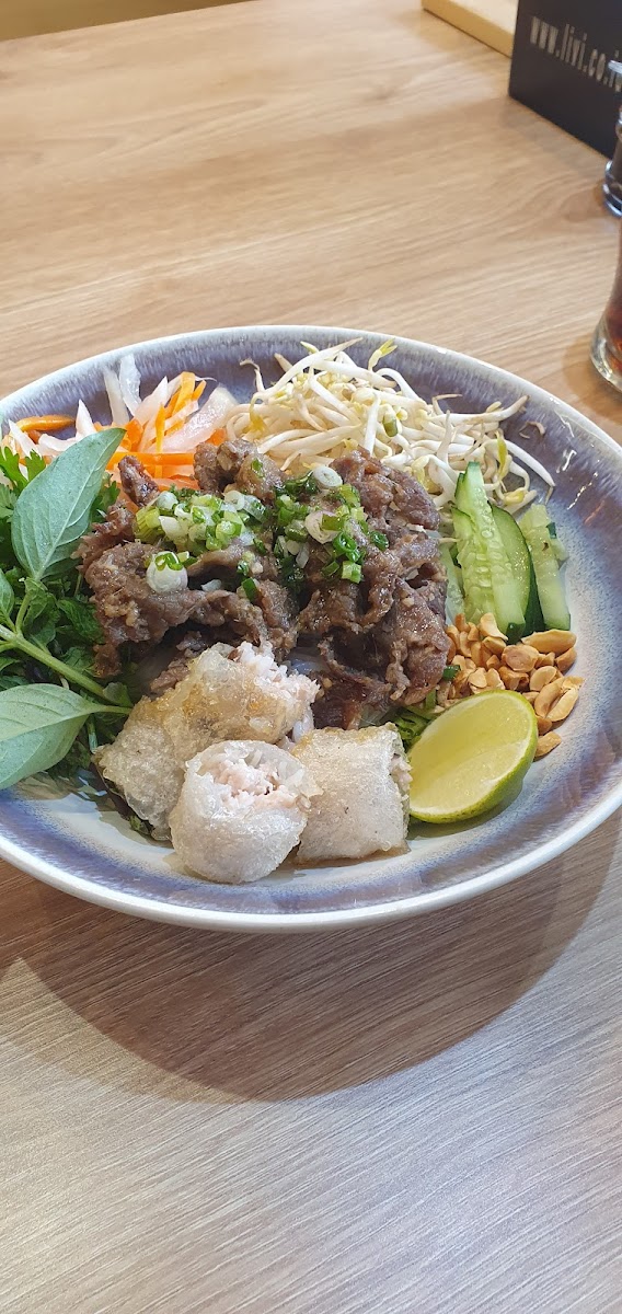 Binh Binh - Araya Photo 6