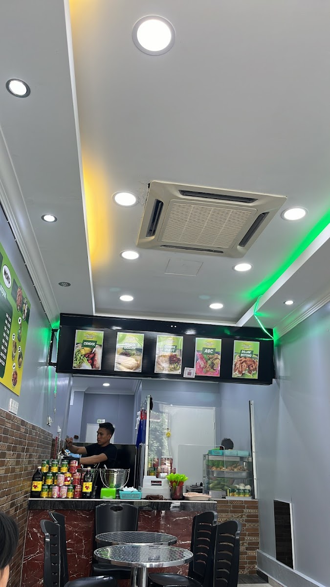 ROJAK CENDOL HAJI ALI ( PUNCAK ALAM )