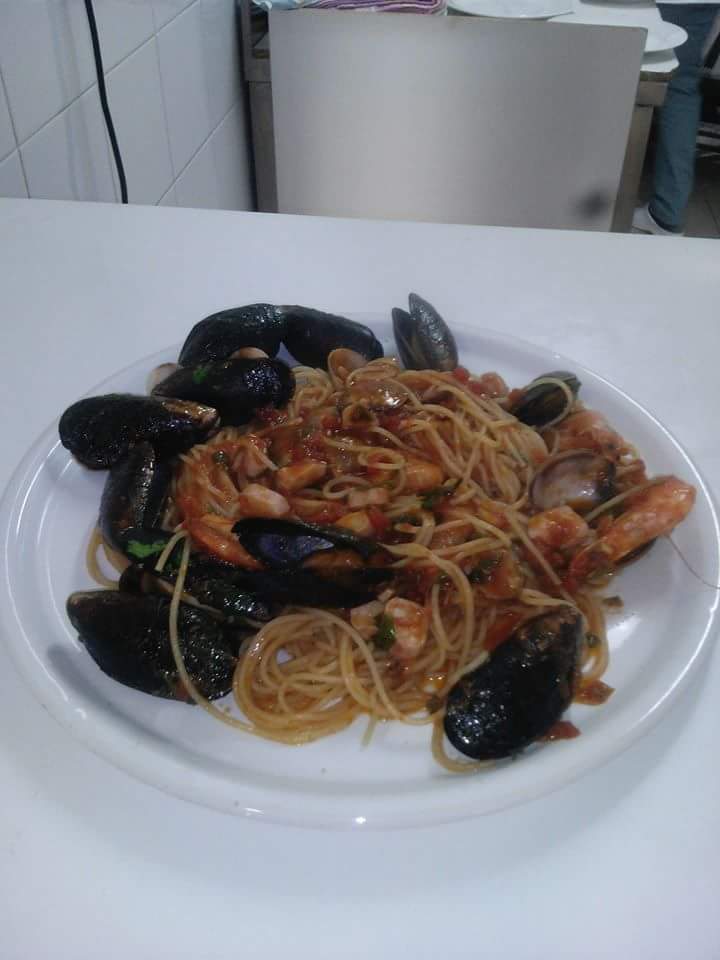 New Moon, Ristorante, Pizzeria, Bar Photo 3