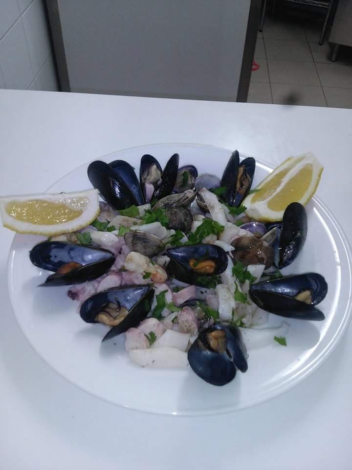 New Moon, Ristorante, Pizzeria, Bar Photo 9