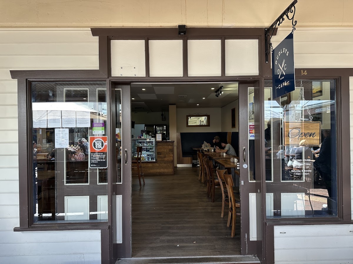 Dudley's Cafe