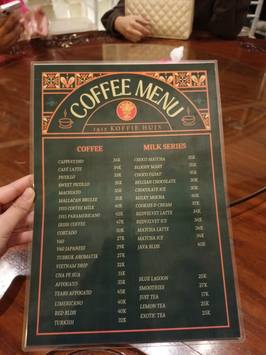 1915 Arts Koffie Huis Photo Menu 4