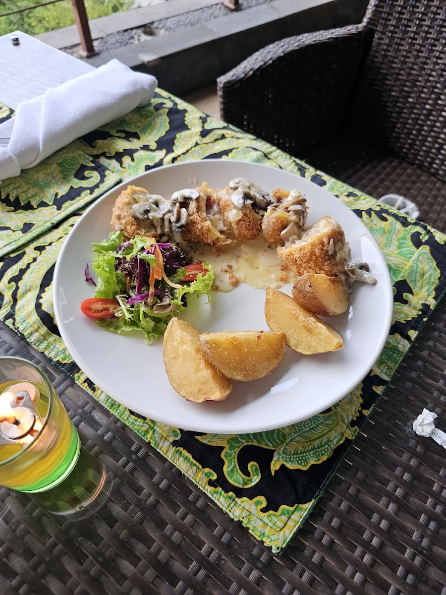 ABHAYAGIRI - Venue and Dining Photo 7