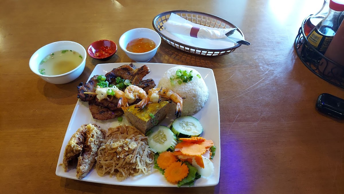 Bun and Pho House Photo 5