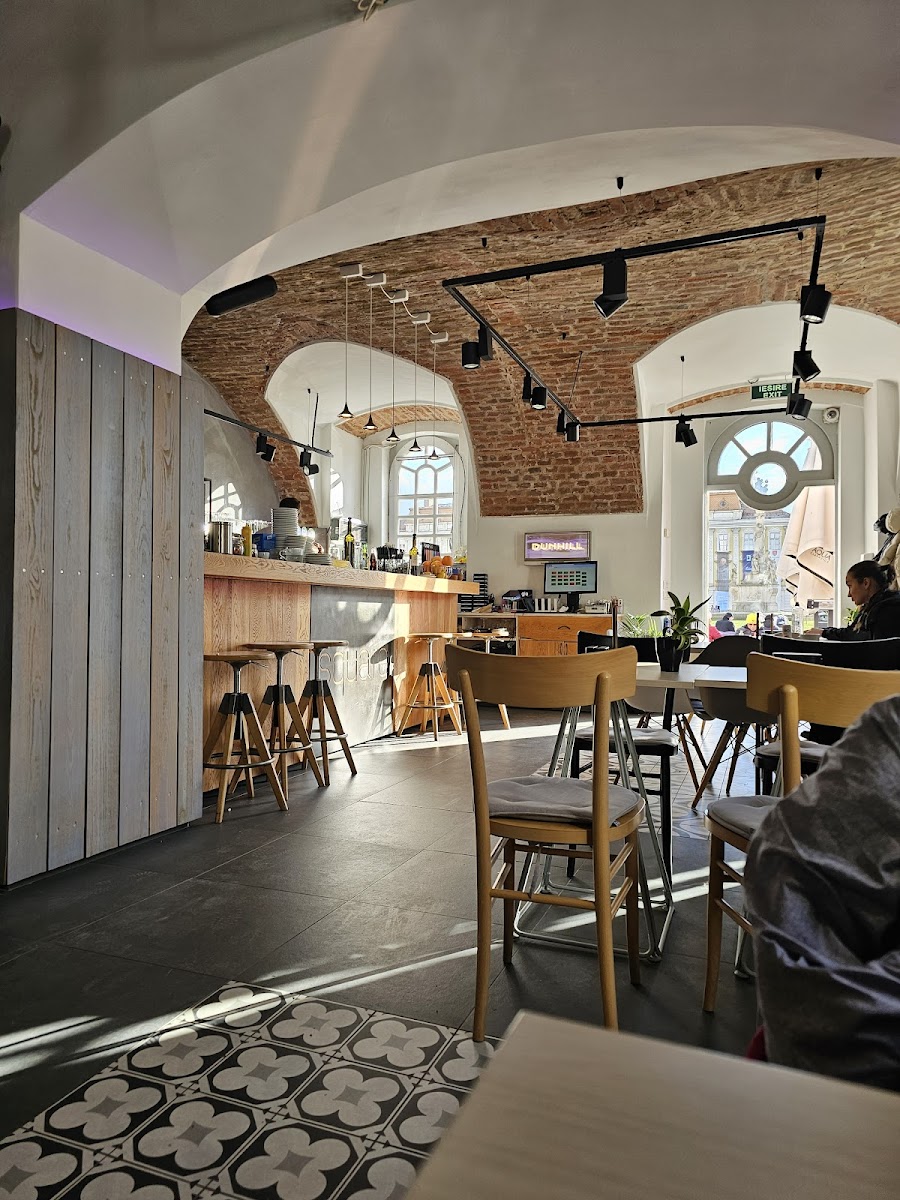 square cafe