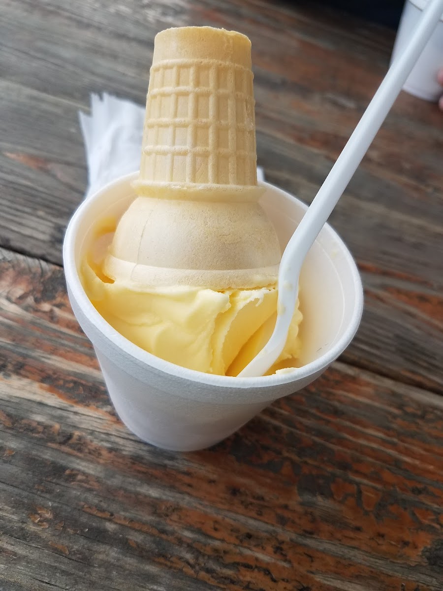 Big Dipper Ice Cream and more Photo 6
