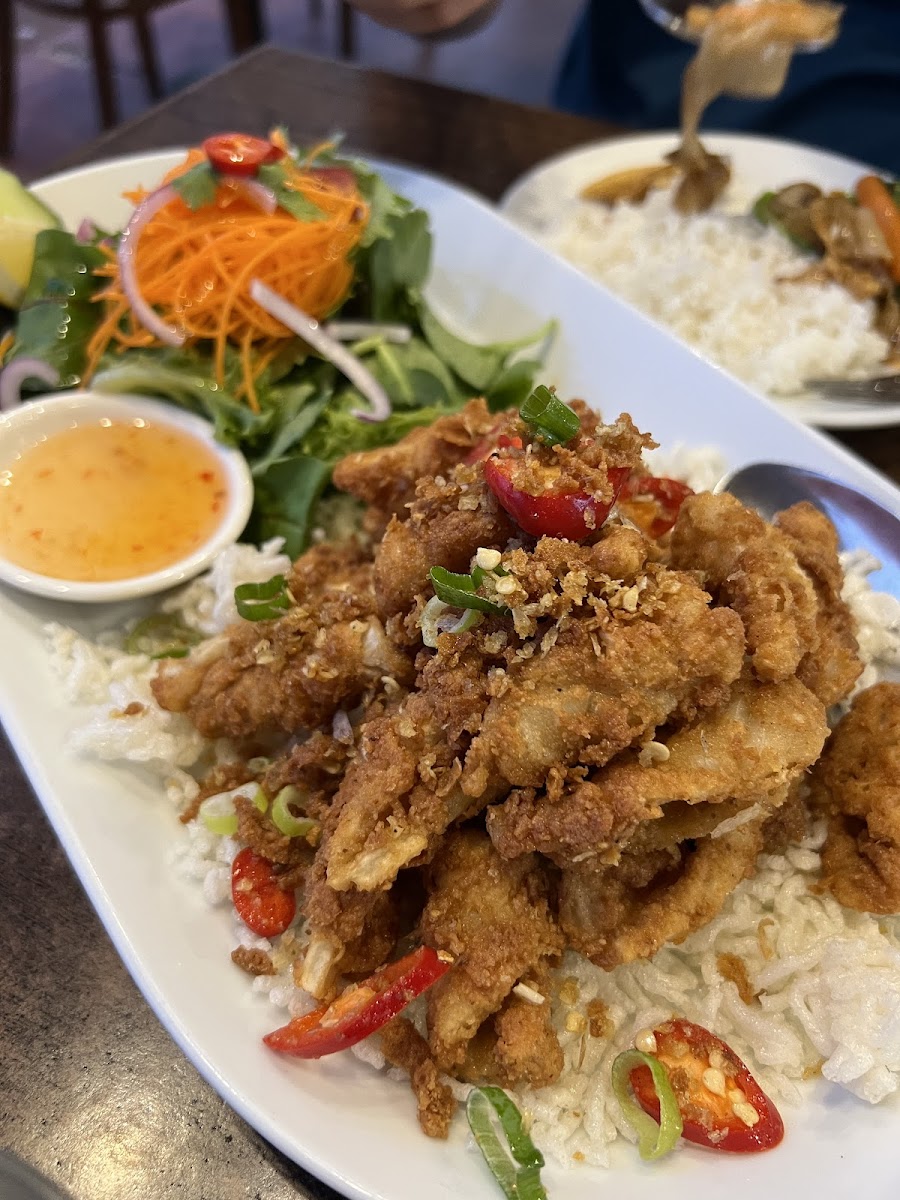 Pinto Thai Restaurant Photo 3