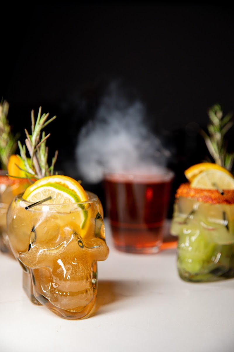 Bellas Kitchen & Bar Photo 3
