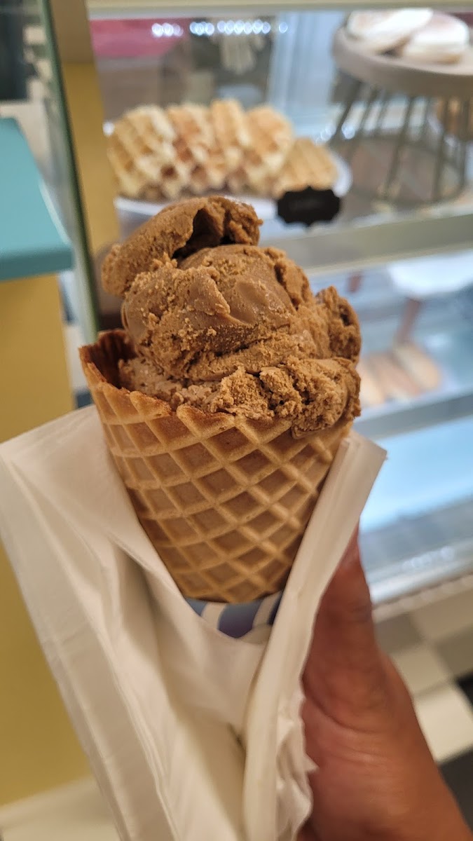 Woody's Coffee and Ice Cream Photo 8