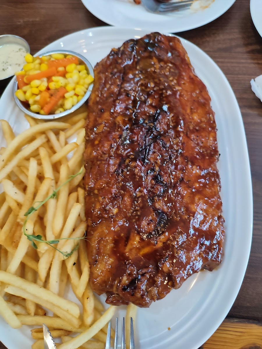 Frankfurter Hotdog & Steak Photo 5