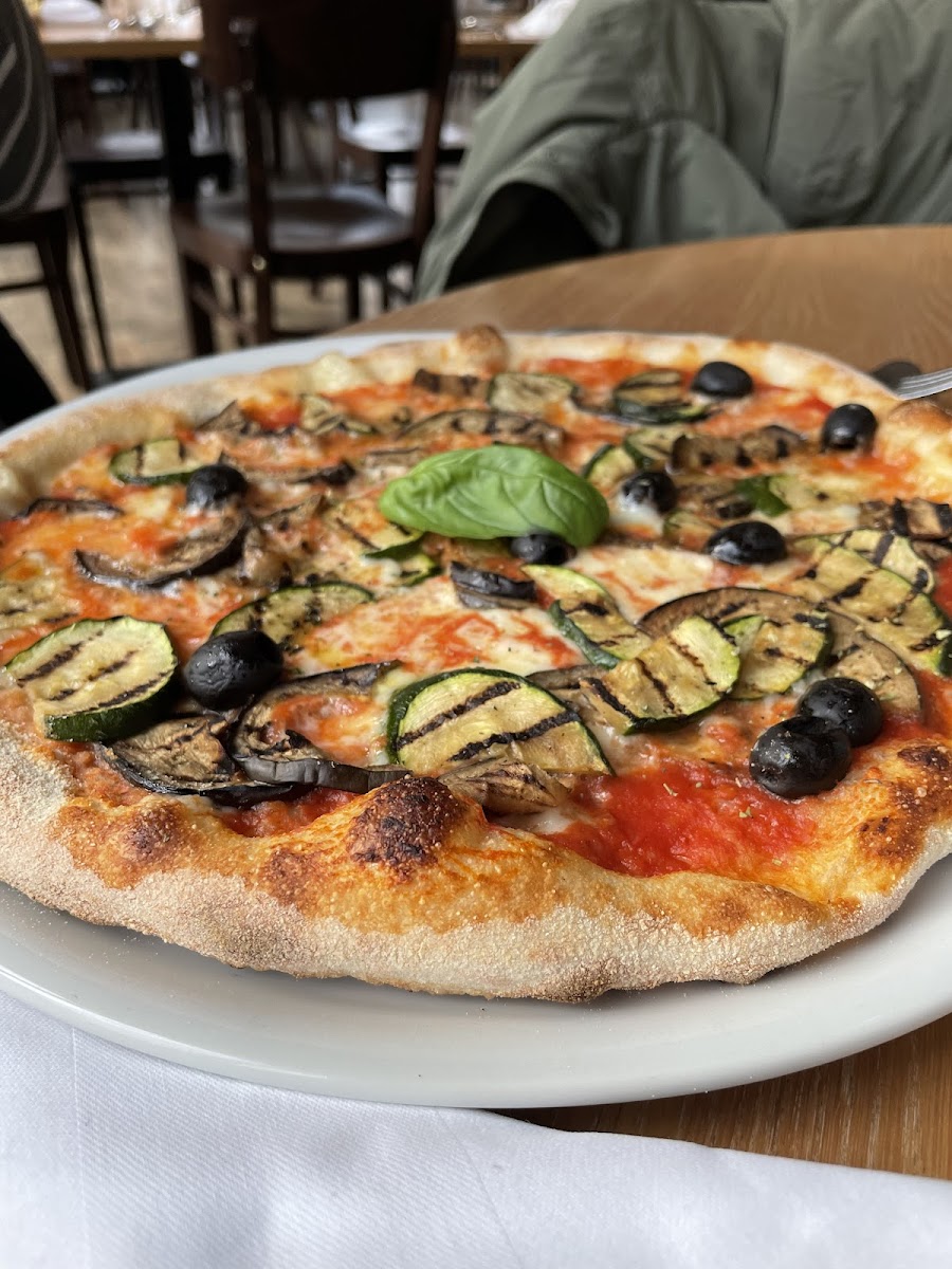 Restaurant & Pizzeria Cuor D’Oro Muttenz Photo 6