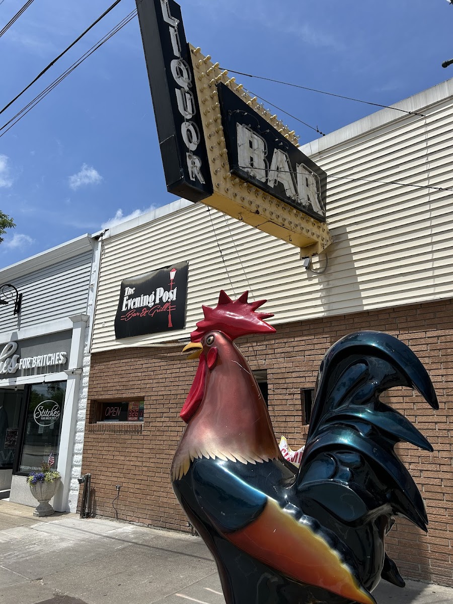 The Evening Post Bar & Grill Photo 4