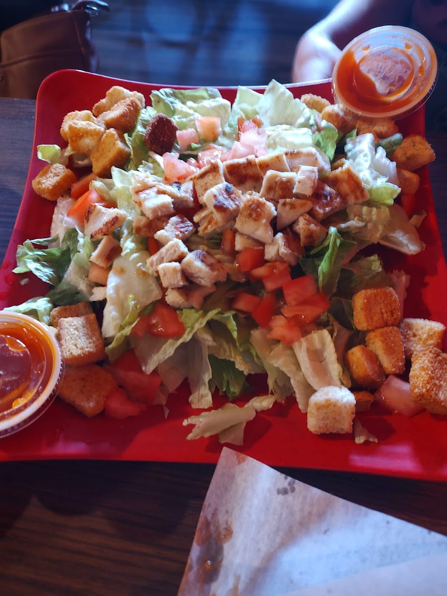 The Evening Post Bar & Grill Photo 8