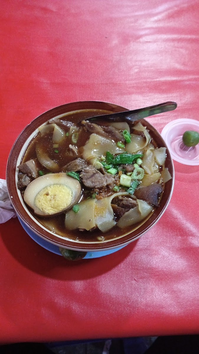 kwe kia theng tenda pasar paramont Photo 5