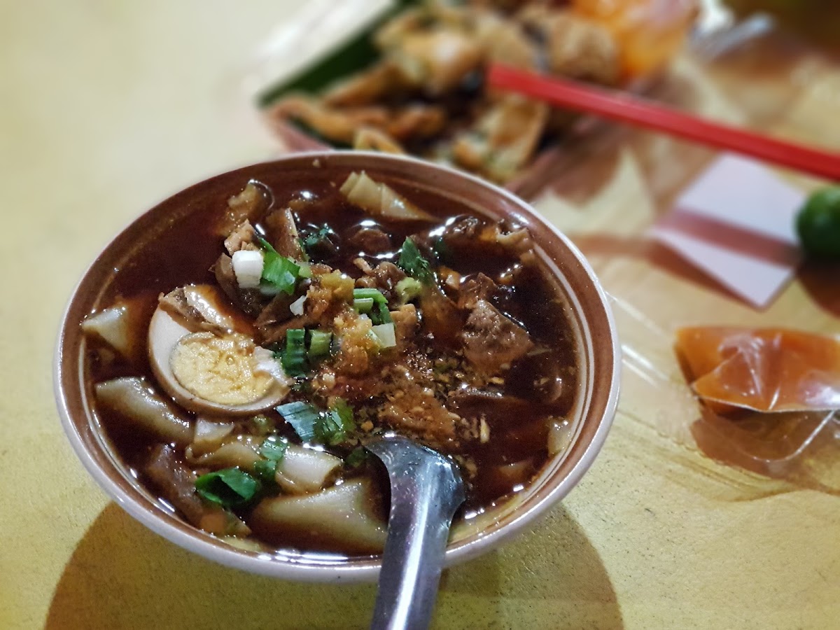 kwe kia theng tenda pasar paramont Photo 7